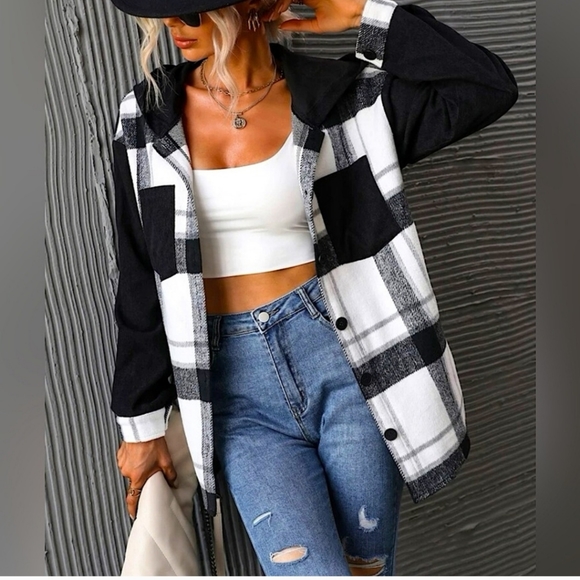 Buffalo Plaid hooded shacket - Picture 2 of 4